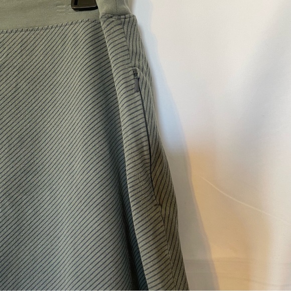 Mountain Hardwear Green Striped A-Line Large Knee-Length Skirt Gorpcore - Picture 5 of 7